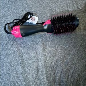 Straightening hair dryer
